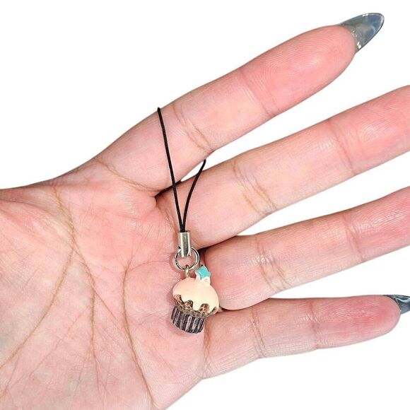 Kawaii Chocolate Cupcake Phone Charm Keychain - Picture 1 of 2